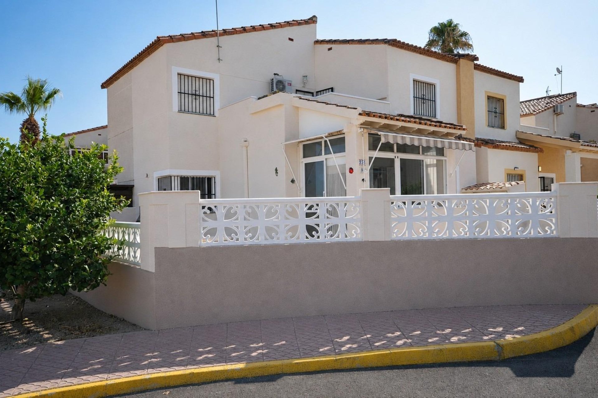 Revente - Terraced house -
Algorfa - Algorfa - Urb. Montebello