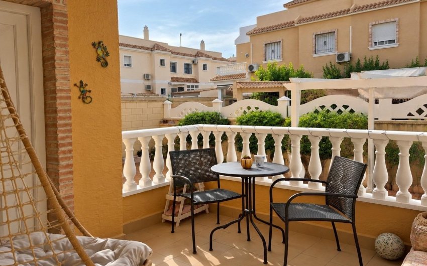 Revente - Terraced house -
Rojales - Lo Marabú