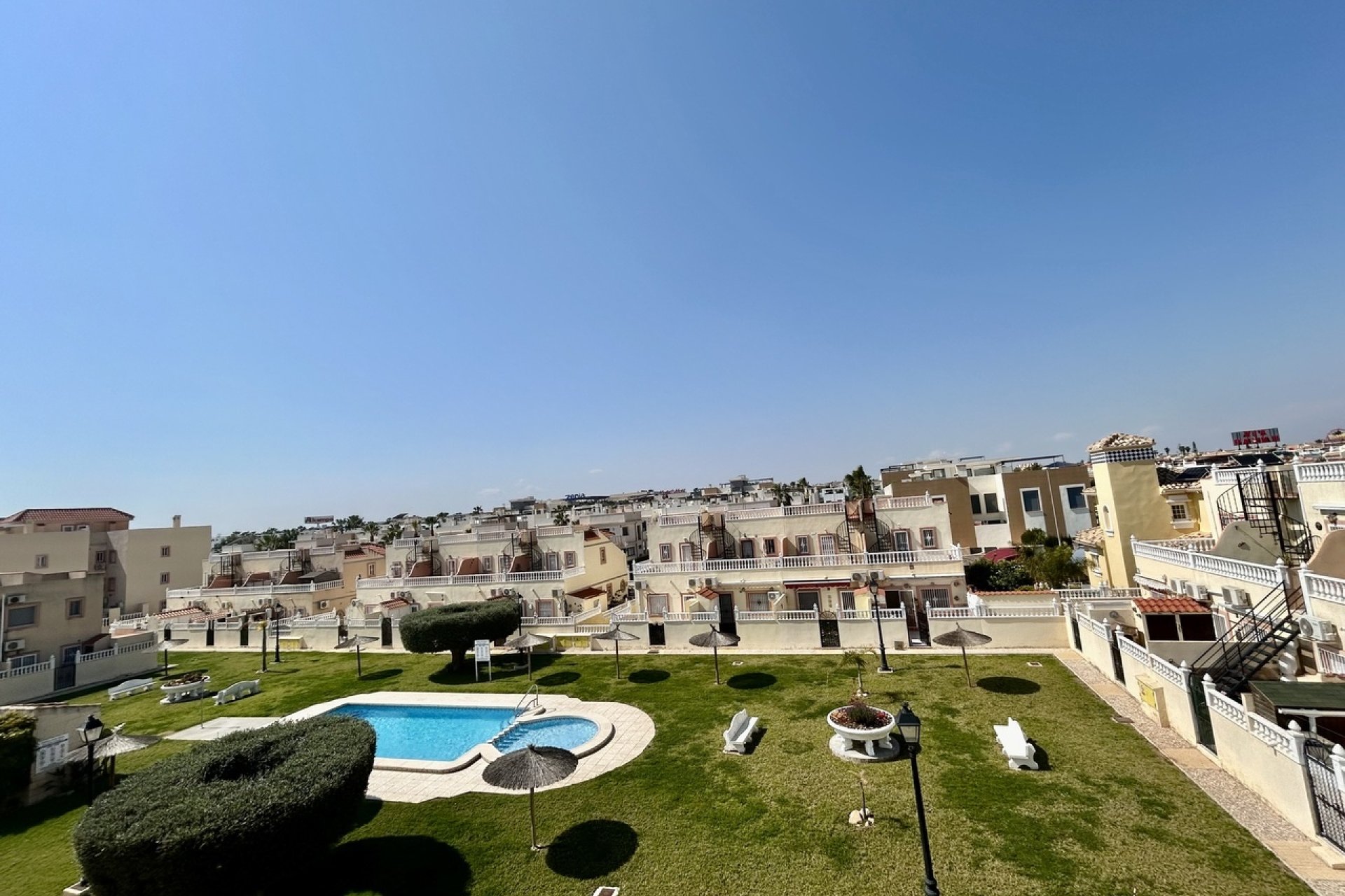 Revente - Town House -
Cabo Roig - Costa Blanca