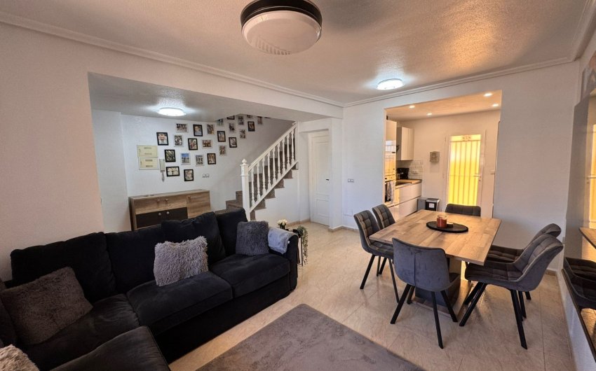 Revente - Town House -
Campoamor - Costa Blanca