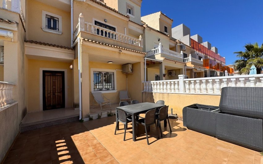 Revente - Town House -
Campoamor - Costa Blanca