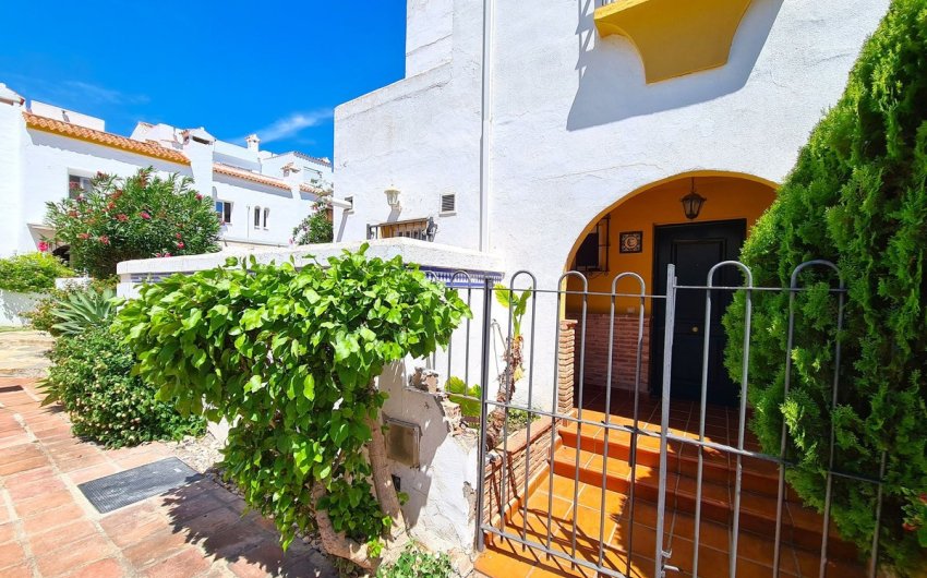 Revente - Town House -
Casares Playa - Costa del Sol