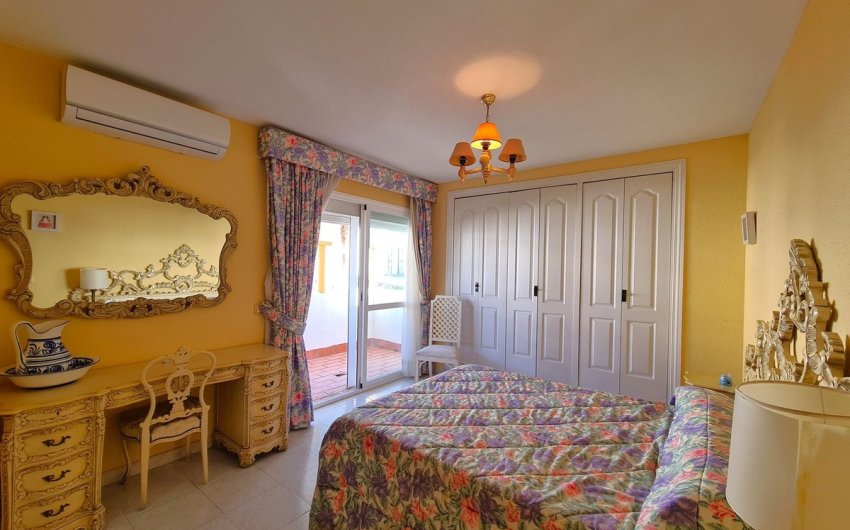 Revente - Town House -
Casares Playa - Costa del Sol