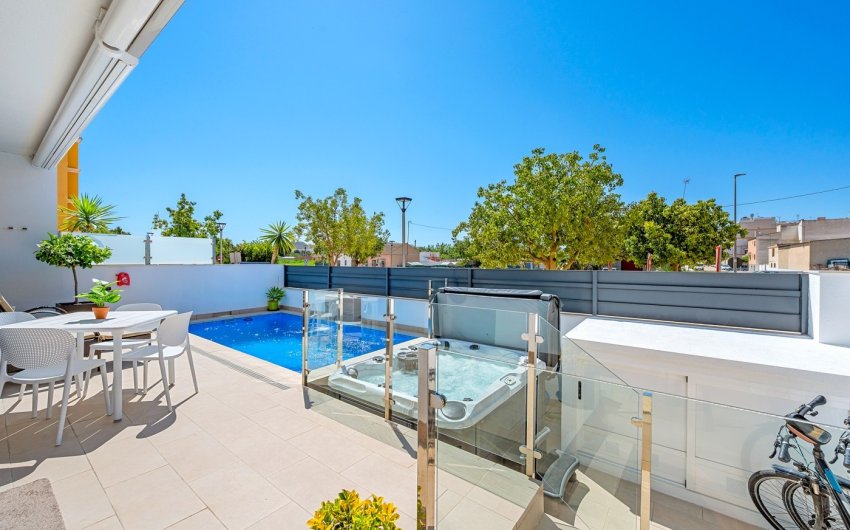 Revente - Town House -
Formentera del Segura - Costa Blanca