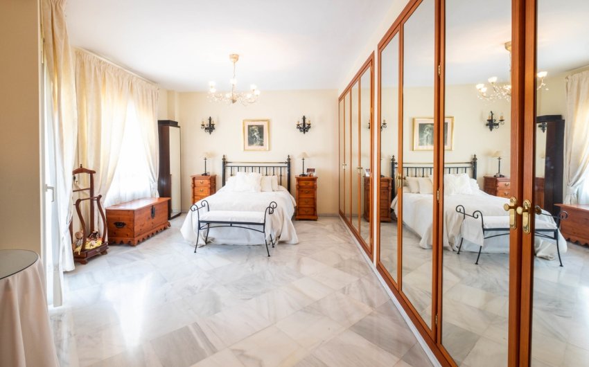 Revente - Town House -
Fuengirola - Costa del Sol