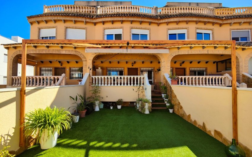 Revente - Town House -
Guardamar del Segura - Costa Blanca