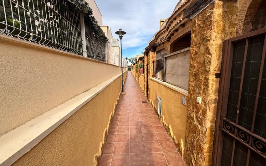 Revente - Town House -
Guardamar del Segura - Costa Blanca