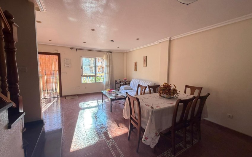 Revente - Town House -
Guardamar del Segura - Pueblo