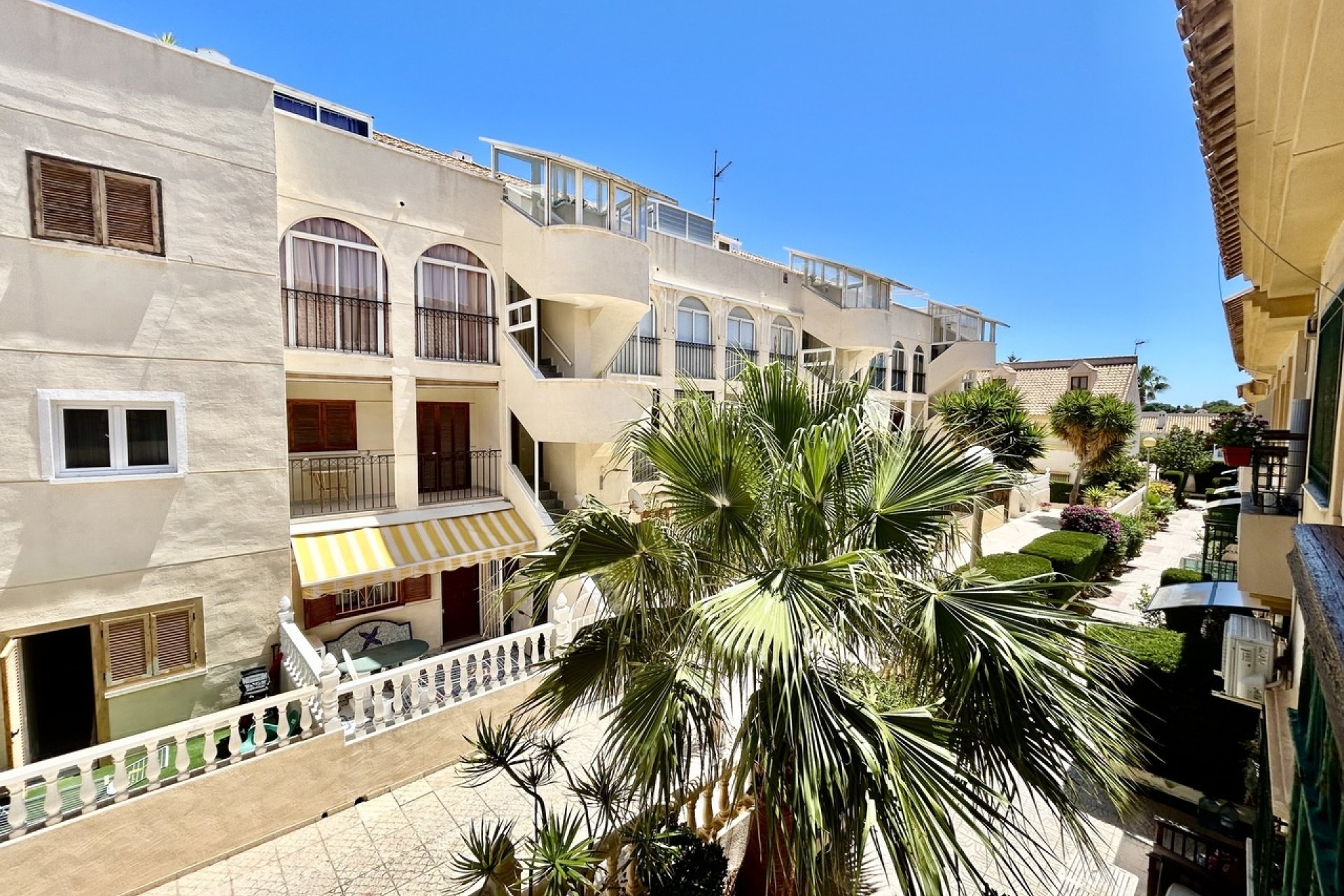 Revente - Town House -
La Zenia - Costa Blanca