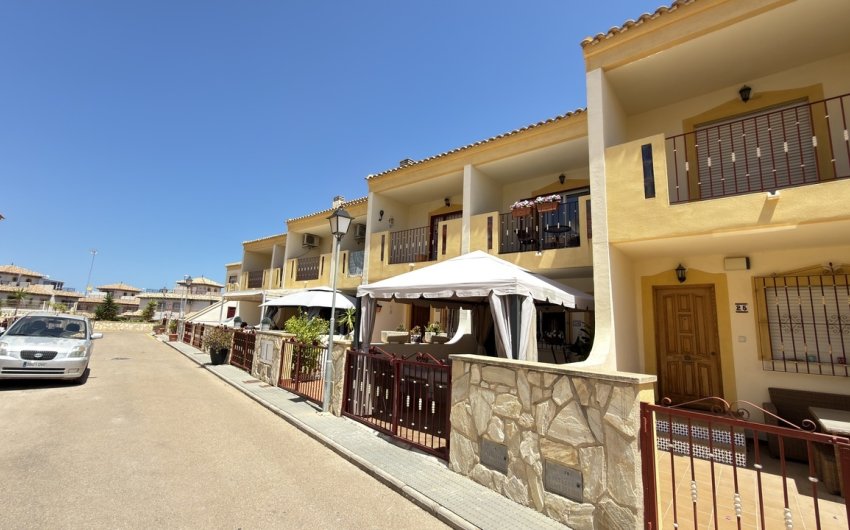 Revente - Town House -
La Zenia - Costa Blanca