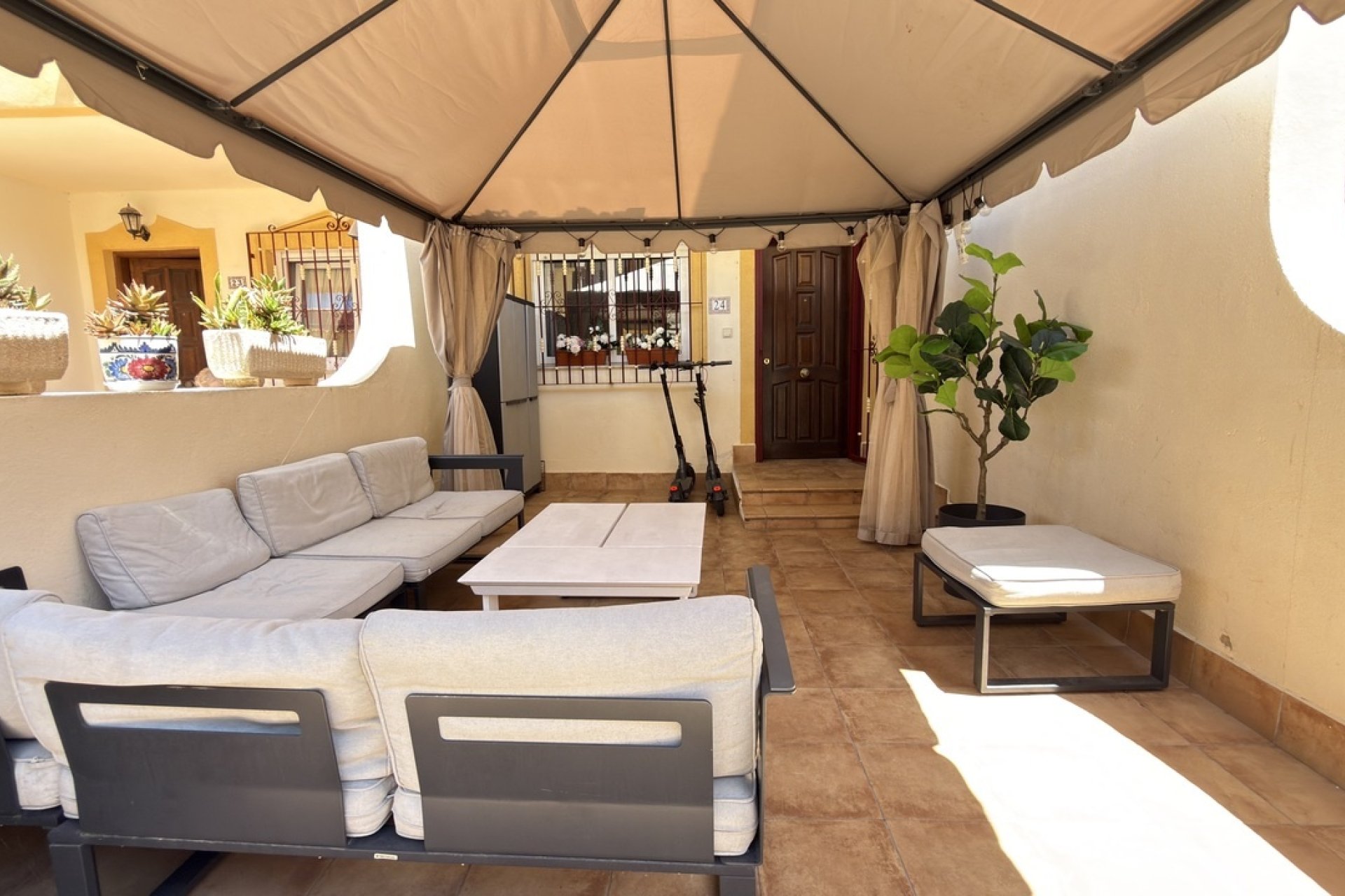 Revente - Town House -
La Zenia - Costa Blanca