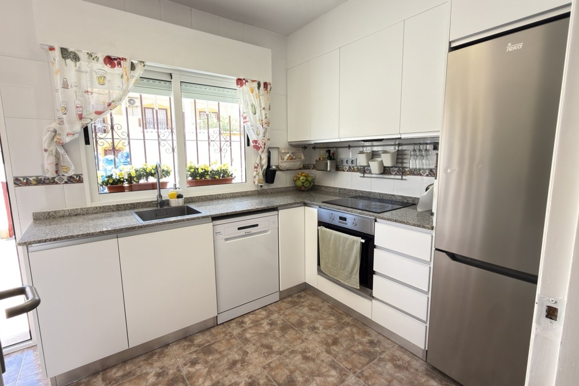 Revente - Town House -
La Zenia - Costa Blanca