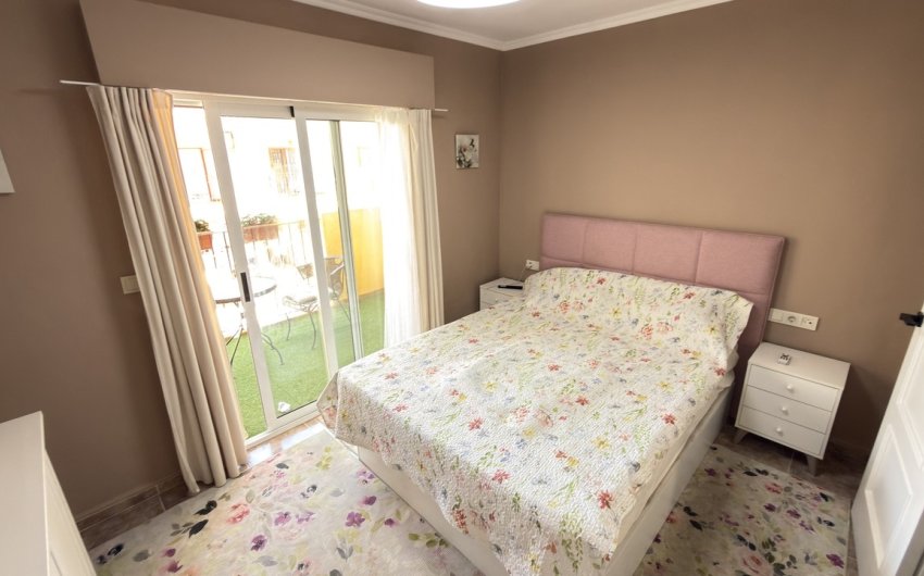 Revente - Town House -
La Zenia - Costa Blanca