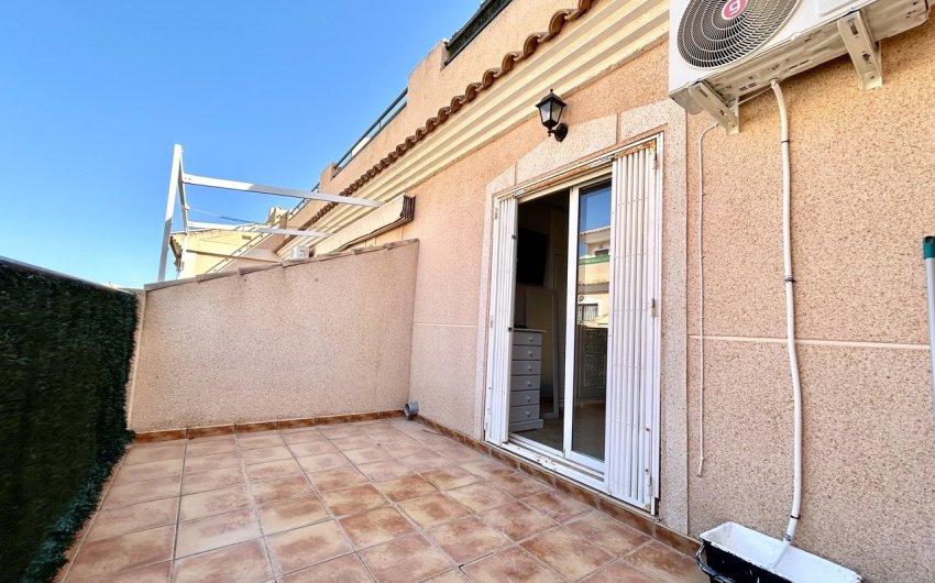 Revente - Town House -
La Zenia - Costa Blanca