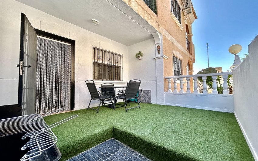 Revente - Town House -
La Zenia - Costa Blanca