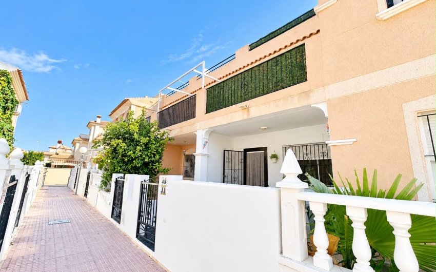 Revente - Town House -
La Zenia - Costa Blanca
