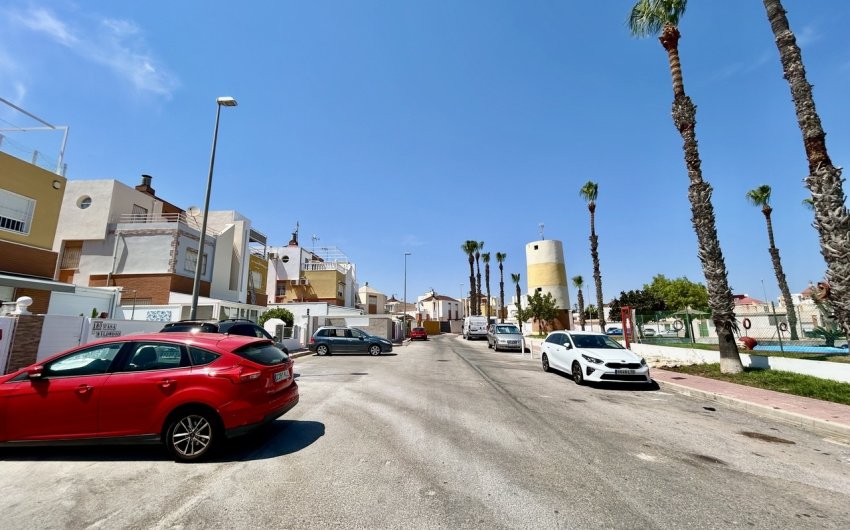 Revente - Town House -
Los Altos - Costa Blanca