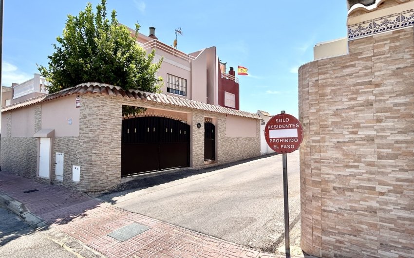 Revente - Town House -
Los Altos - Costa Blanca
