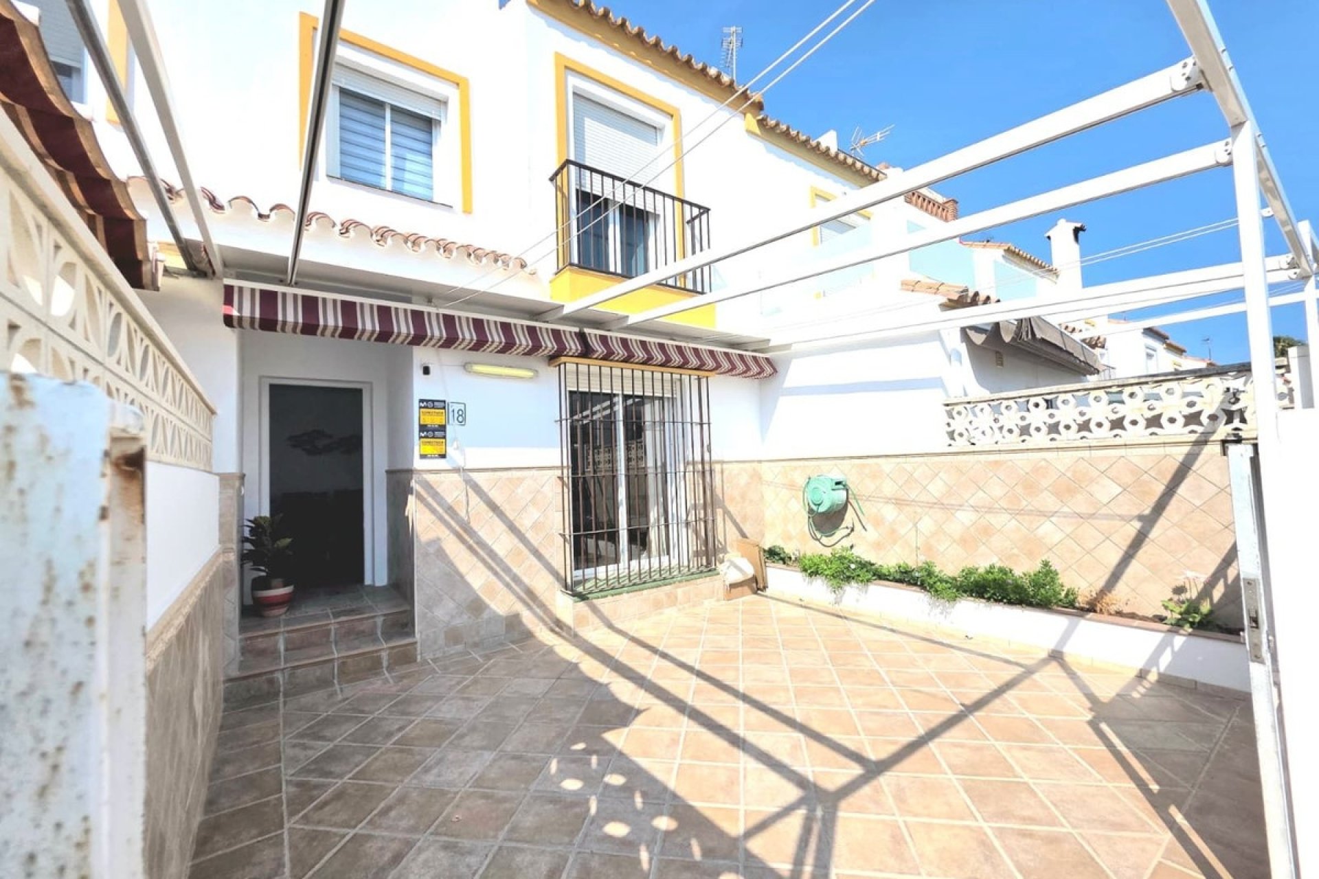 Revente - Town House -
Manilva - Inland