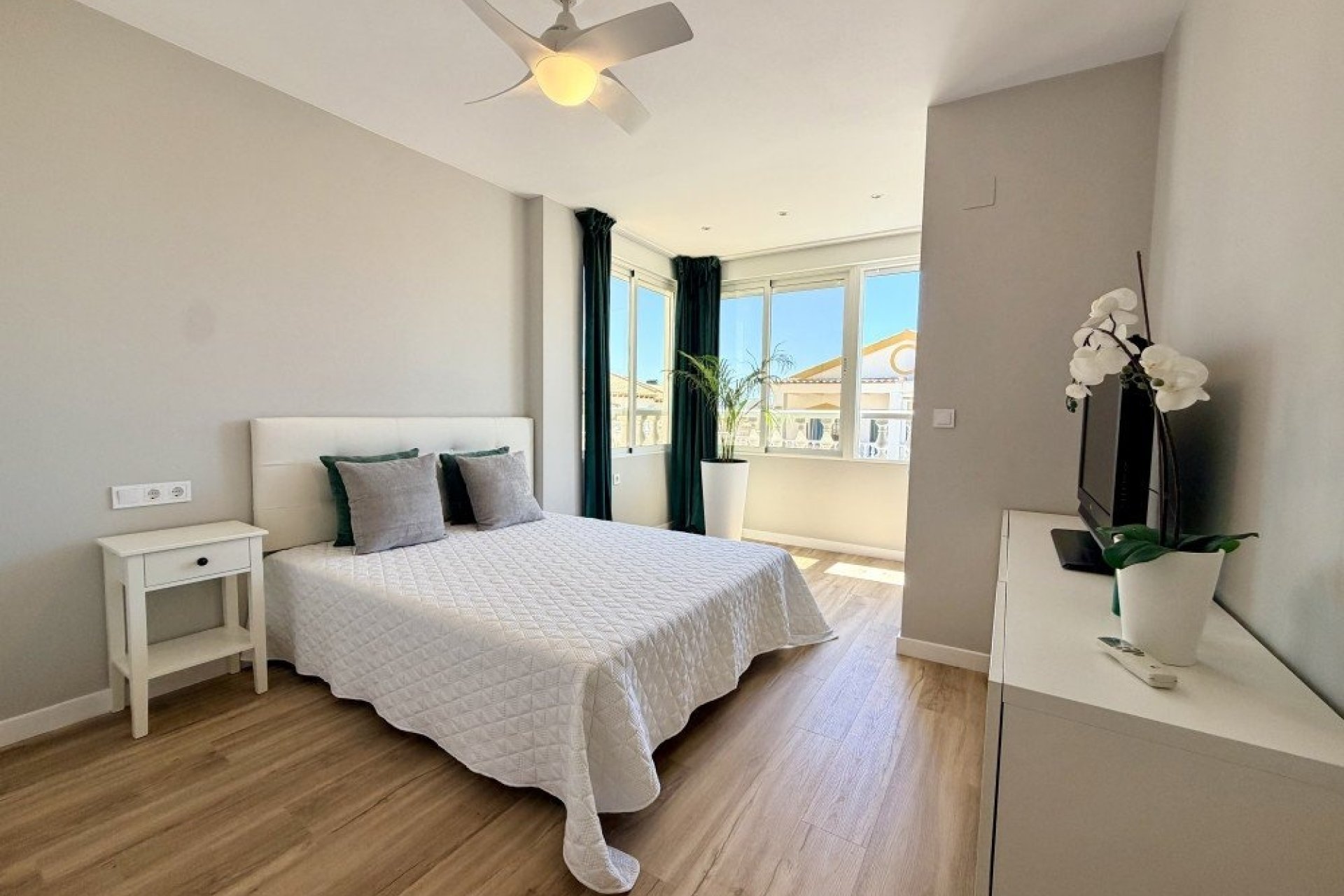 Revente - Town House -
Orihuela Costa - Costa Blanca