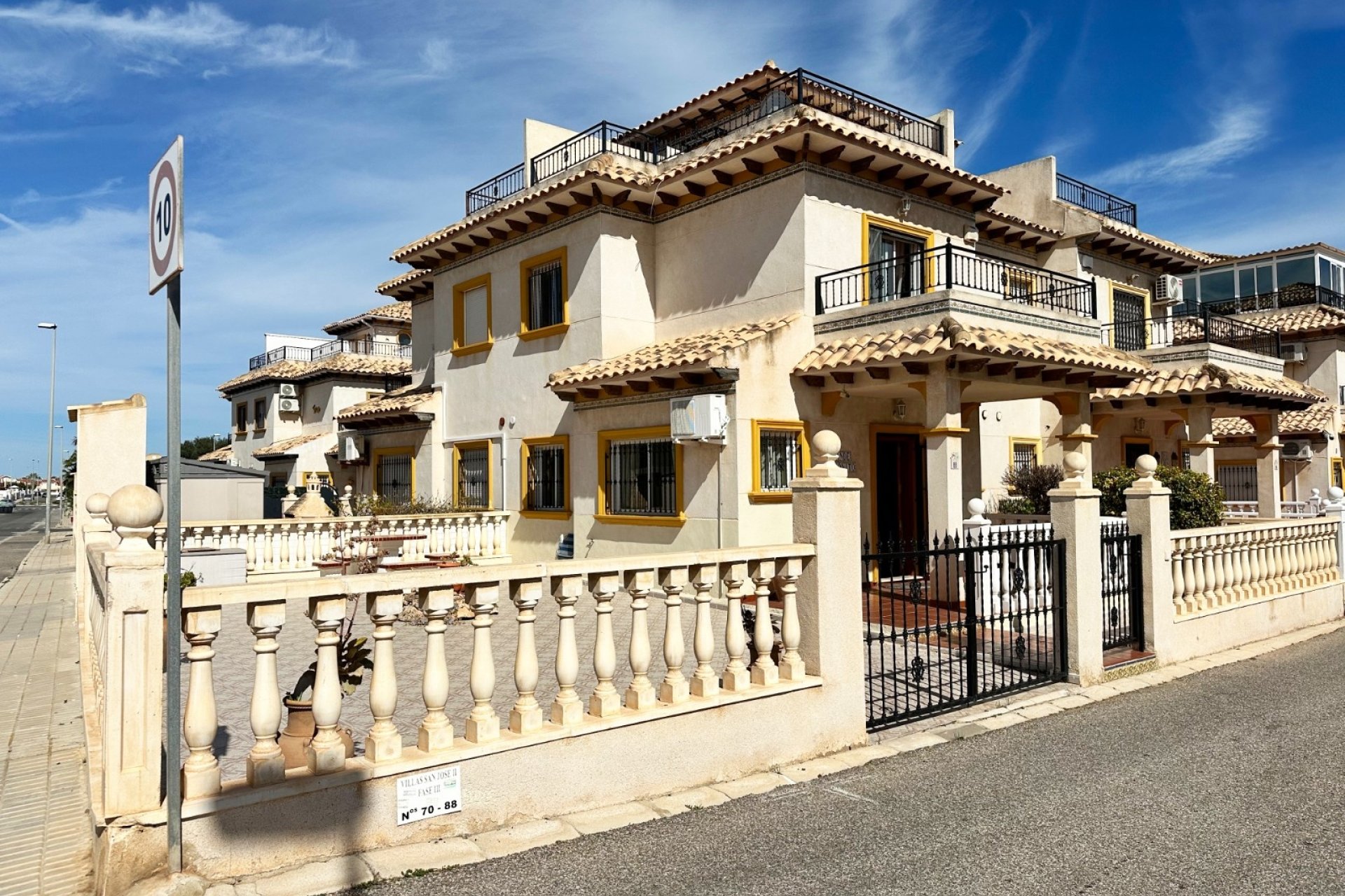 Revente - Town House -
Orihuela Costa - Costa Blanca