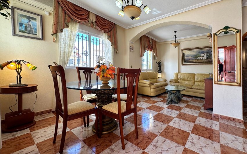 Revente - Town House -
Orihuela Costa - Costa Blanca