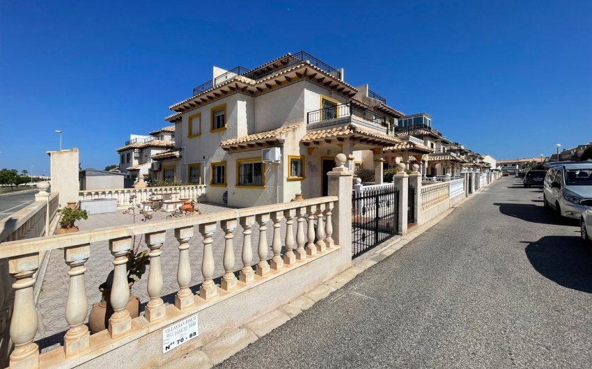 Revente - Town House -
Orihuela Costa - Costa Blanca