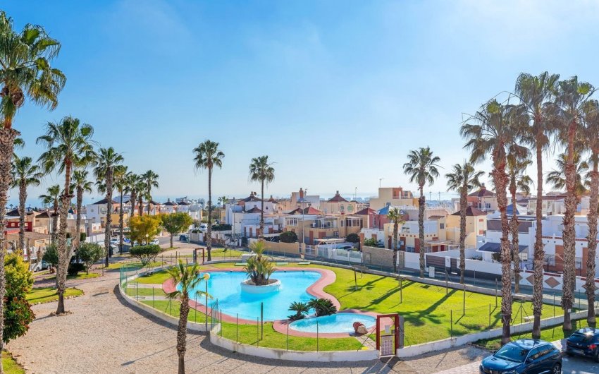 Revente - Town House -
Orihuela Costa - Costa Blanca