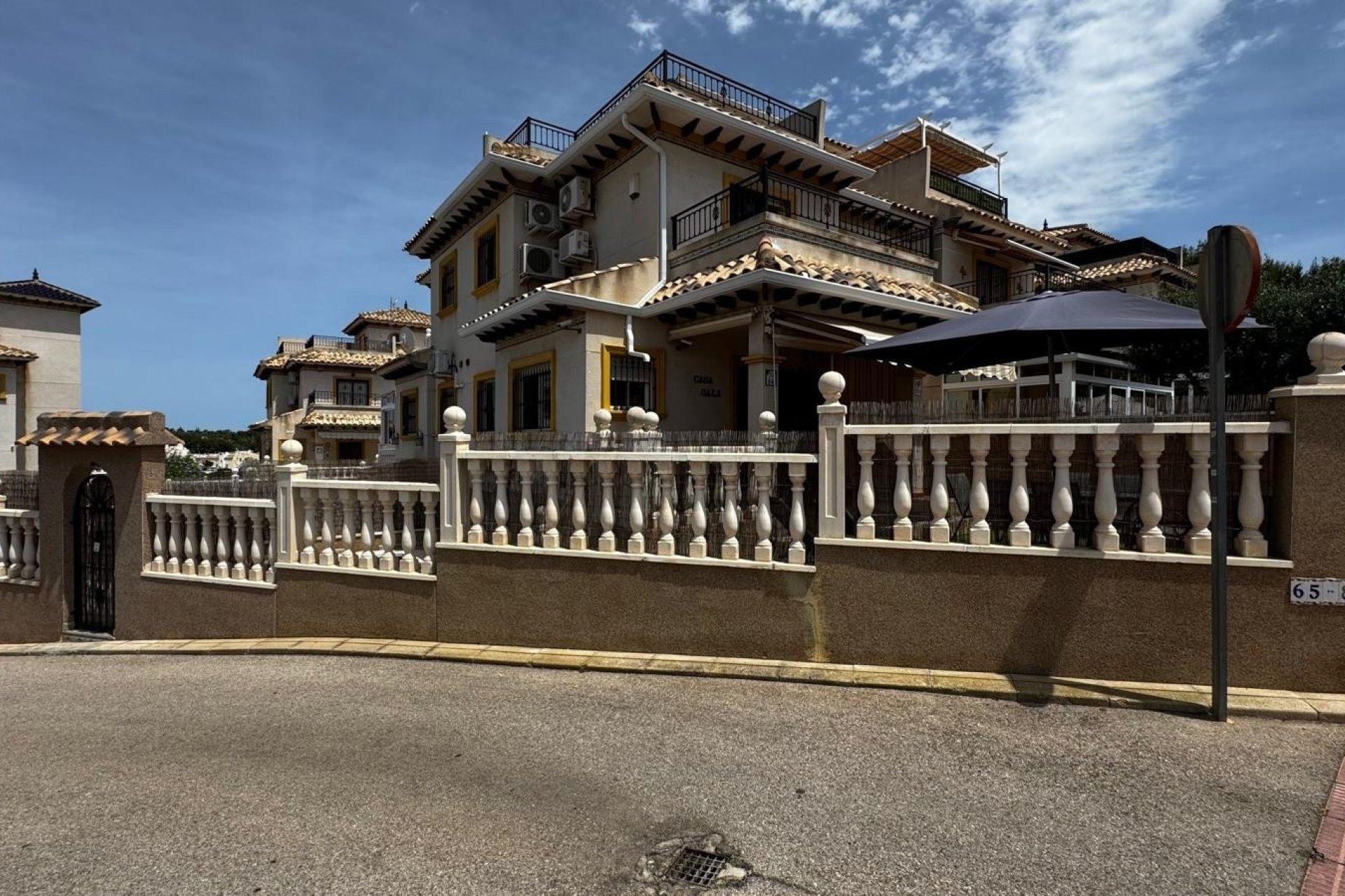 Revente - Town House -
Orihuela Costa - Costa Blanca