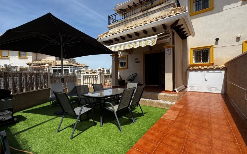 Revente - Town House -
Orihuela Costa - Costa Blanca