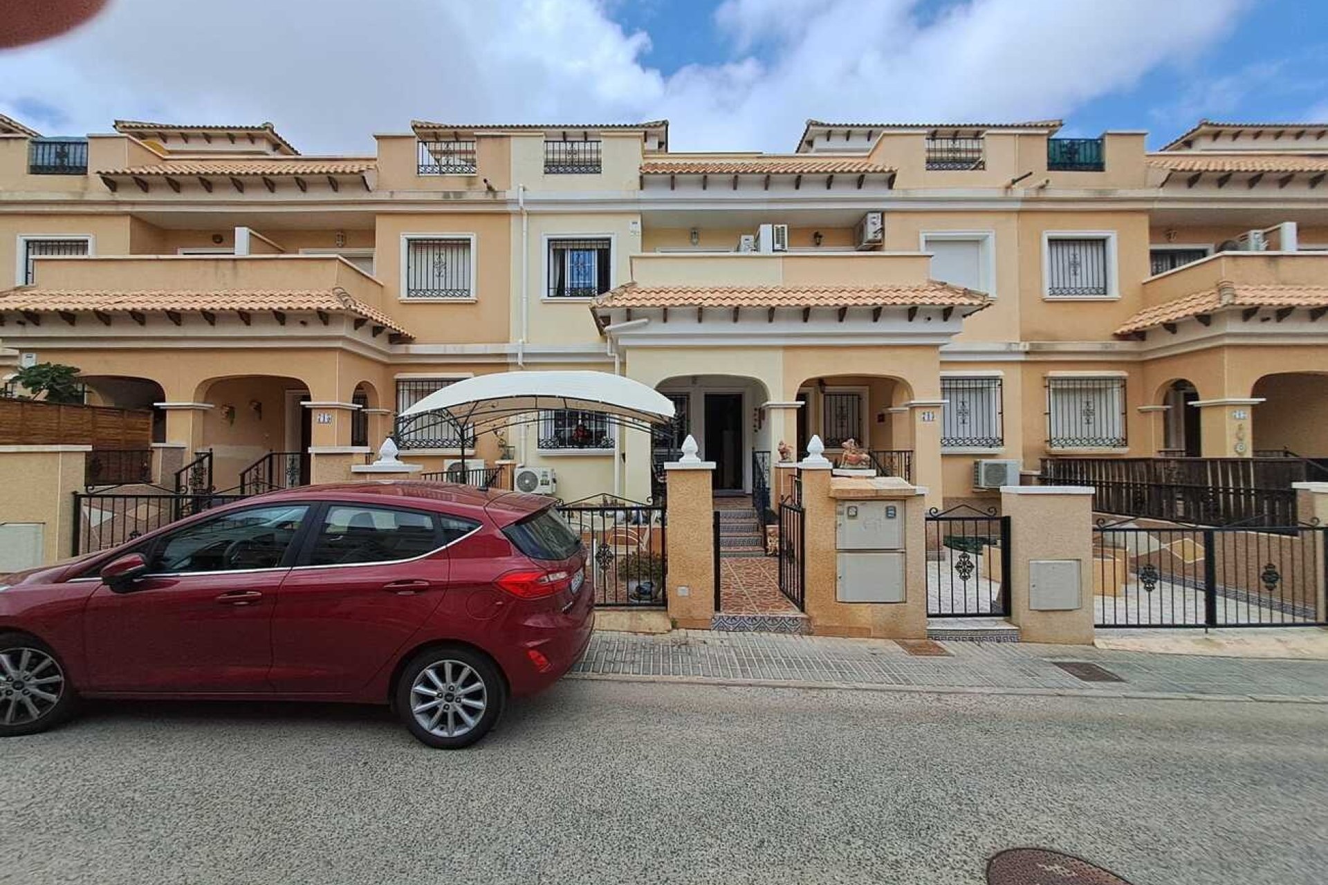 Revente - Town House -
Orihuela Costa - Costa Blanca