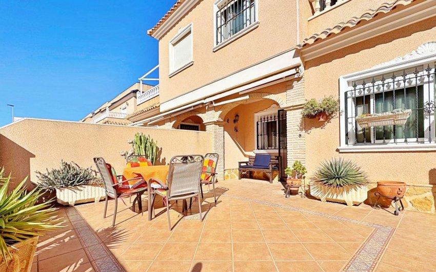 Revente - Town House -
Orihuela Costa - Costa Blanca