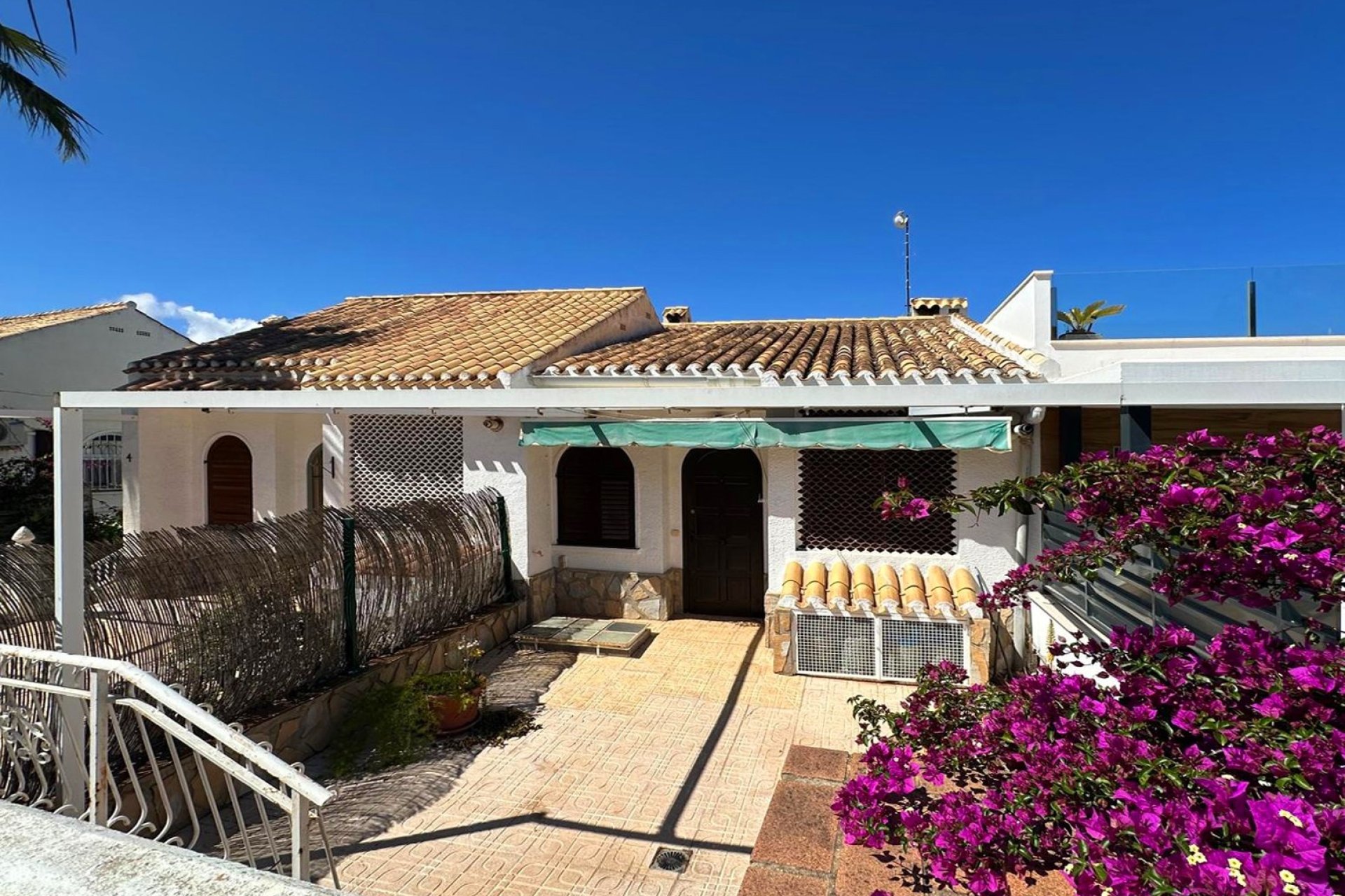 Revente - Town House -
Orihuela Costa - Costa Blanca