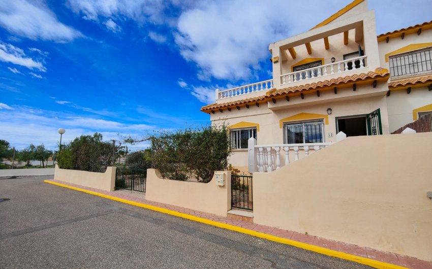 Revente - Town House -
Orihuela Costa - Costa Blanca