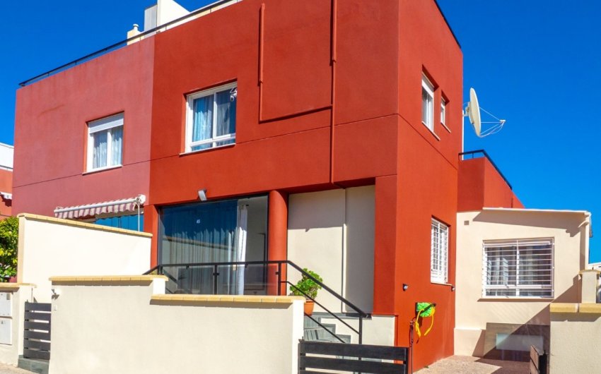 Revente - Town House -
Orihuela Costa - Costa Blanca