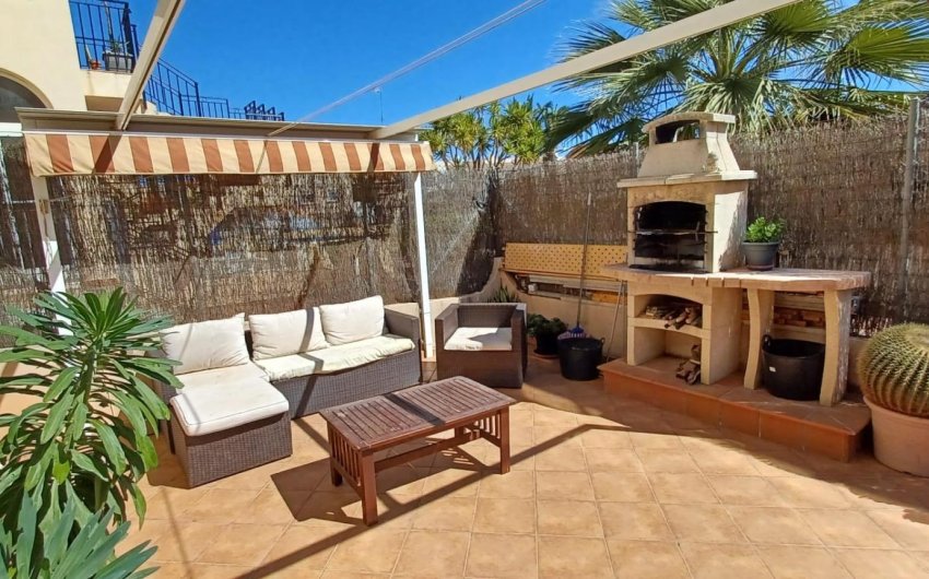 Revente - Town House -
Orihuela Costa - La Chismosa