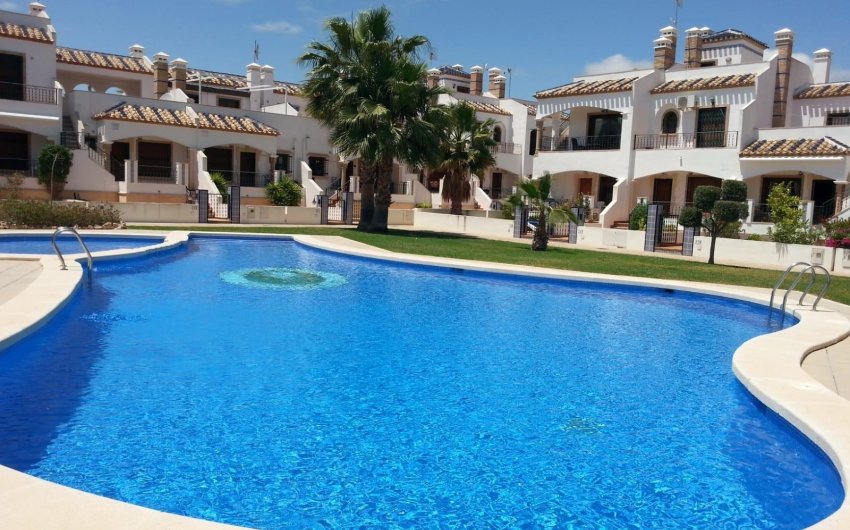 Revente - Town House -
Orihuela Costa - PAU 8