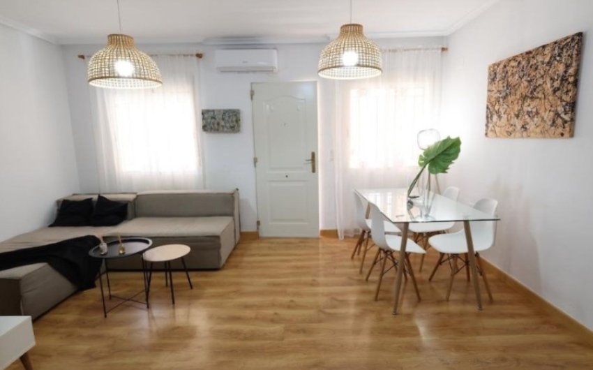 Revente - Town House -
Orihuela - Inland