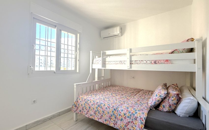 Revente - Town House -
Orihuela - Inland