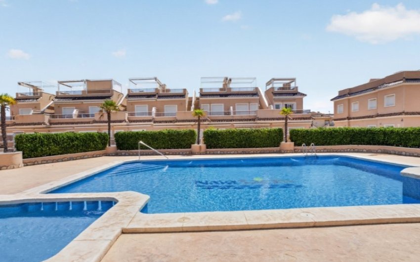 Revente - Town House -
Orihuela - Inland