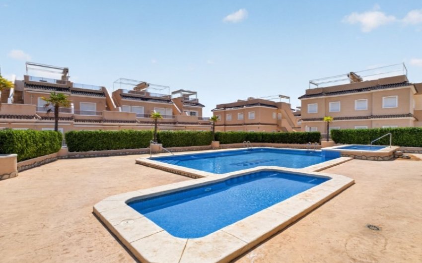 Revente - Town House -
Orihuela - Inland