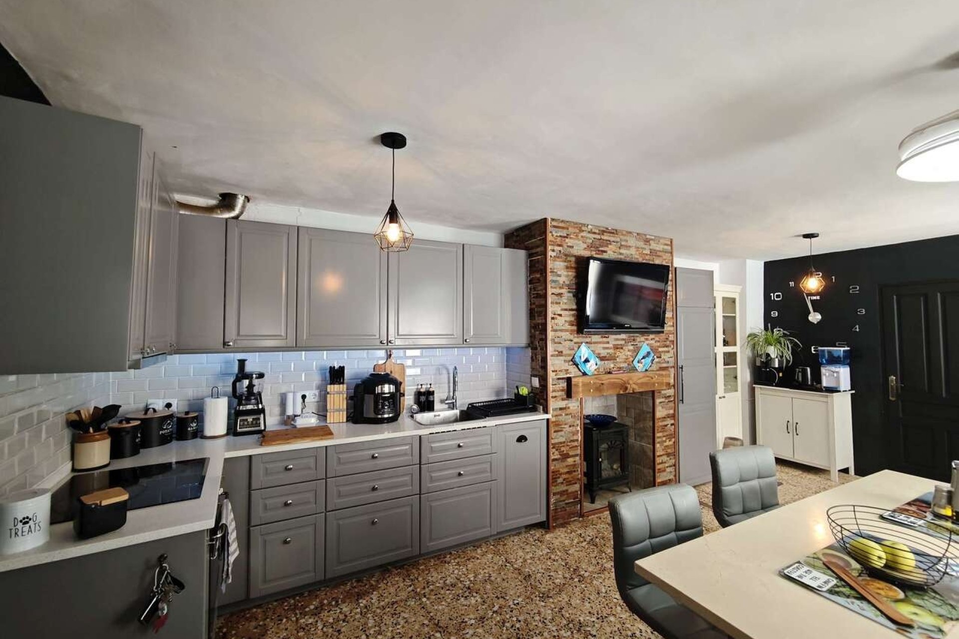 Revente - Town House -
Pinoso - Inland