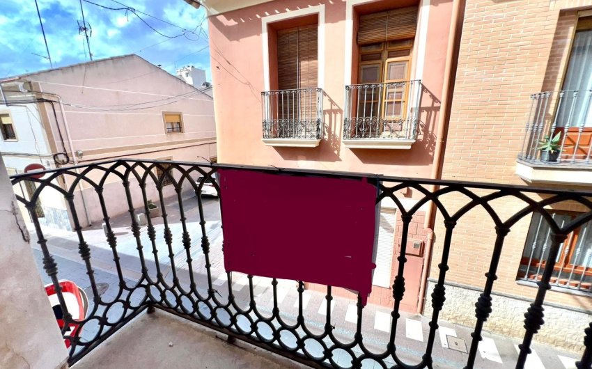 Revente - Town House -
Pinoso - Inland