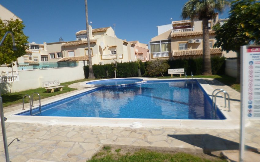 Revente - Town House -
Playa Flamenca - Costa Blanca