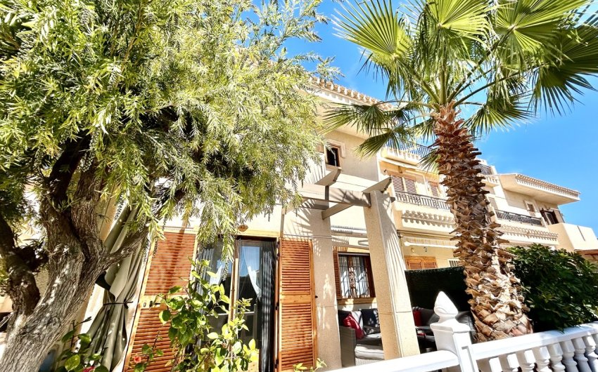 Revente - Town House -
Playa Flamenca - Costa Blanca