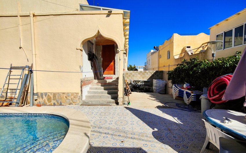 Revente - Town House -
San Miguel de Salinas - Inland