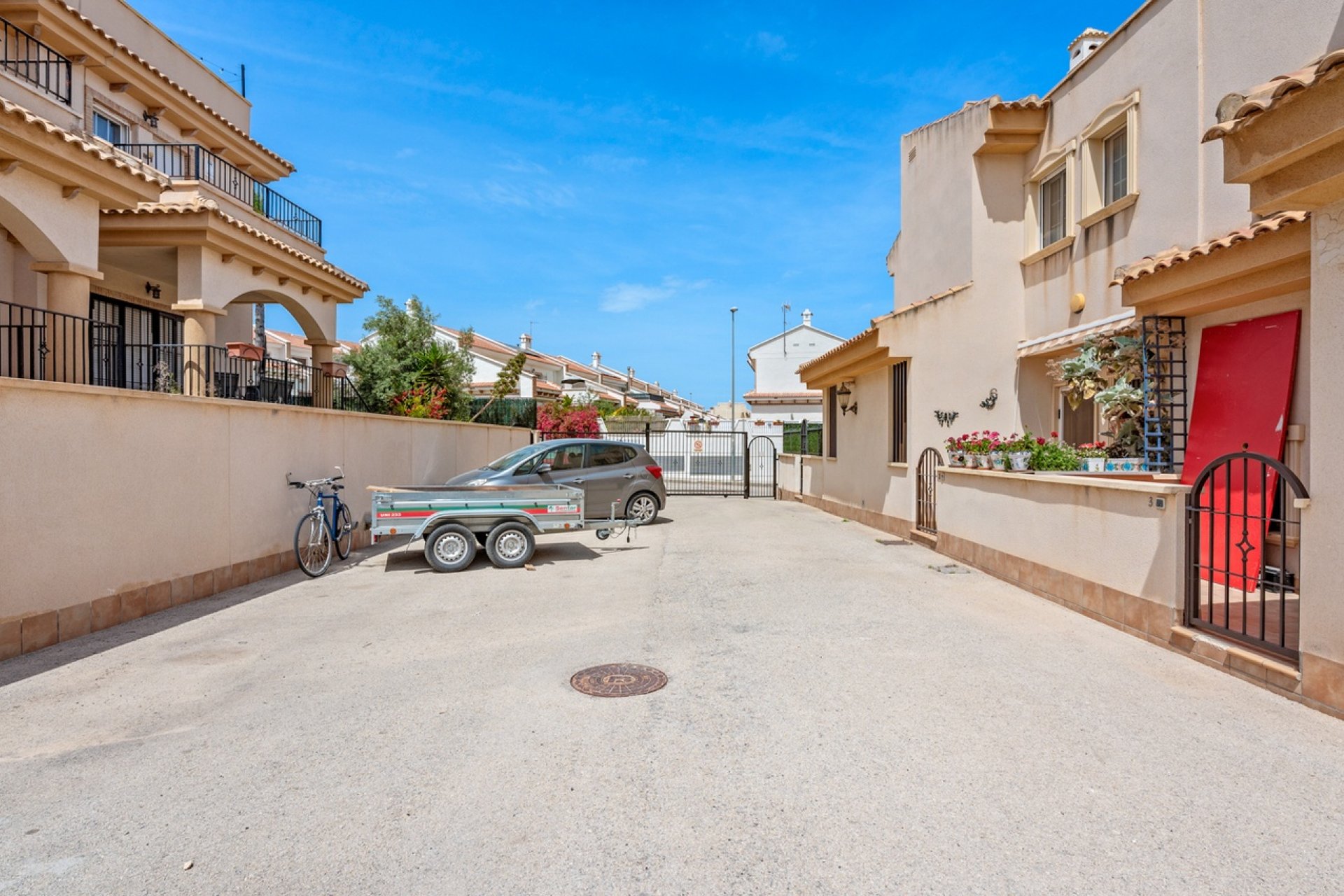 Revente - Town House -
San Miguel de Salinas - Inland