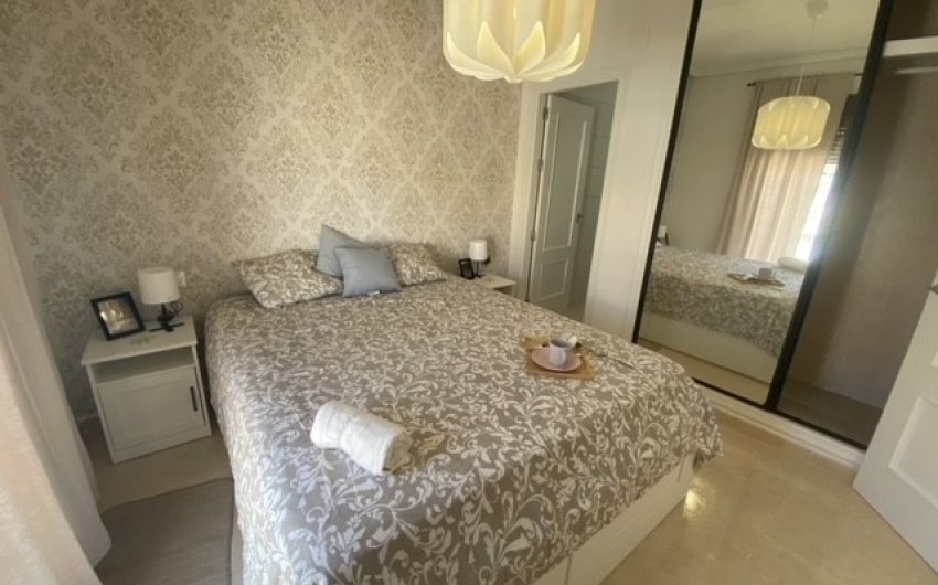 Revente - Town House -
San Miguel de Salinas - Inland