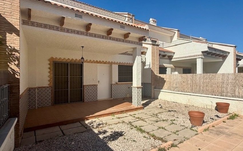 Revente - Town House -
San Miguel de Salinas - Inland
