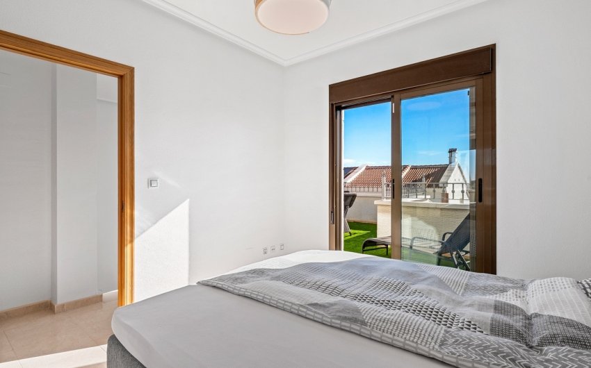 Revente - Town House -
San Miguel de Salinas - Inland